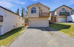 8934 Birch Park Circle, Eagle River, AK 99577