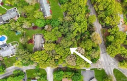 179 Gnarled Hollow Road, East Setauket, NY 11733