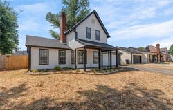 2408 W Mulberry Street, Rogers, AR 72758