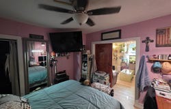 904 E Macon Street, Clinton, IL 61727