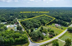 2567 New Point Comfort Hwy, PORT HAYWOOD, VA 23138