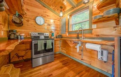 85 Gala Ln, Stanton, KY 40380