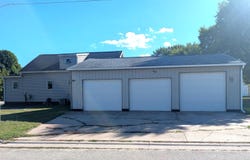 1302 Young St, Sault Ste Marie, MI 49783