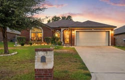 3315 Ten Bits Dr, Belton, TX 76513