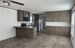 2300 Ward Bend Rd, Sealy, TX 77474