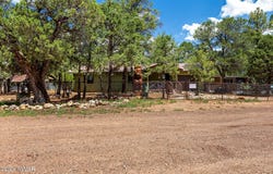 2172 Tenderfoot Trail, Overgaard, AZ 85933