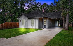 82 Indian Harbor Drive, Mabank, TX 75156