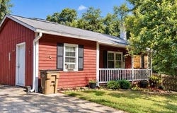 5846 Fox Run, Rex, GA 30273