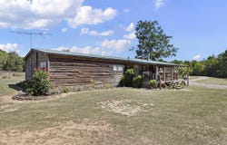 8 Givens Lane, Morrilton, AR 72110