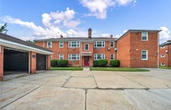 885 S Green Road, South Euclid, OH 44121