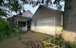 418 W Tiffin St, Willard, OH 44890