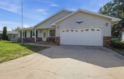 611 Delmar Drive, Champaign, IL 61822