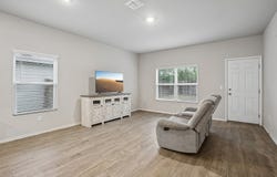 7706 Stud dr, Elmendorf, TX 78112