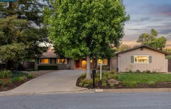 978 Kenston Dr, Clayton, CA 94517