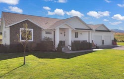 541 E 8900 S, Paradise, UT 84328