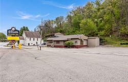 3006 Lewis Run Rd, Clairton, PA 15025