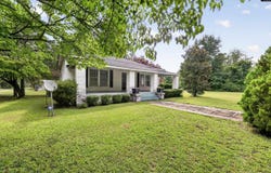 304 Blackmon Street N, Bethune, SC 29009-9160
