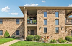 982 Elm Drive, Crown Point, IN 46307