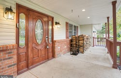 81 BLUE JAY Road, CHALFONT, PA 18914