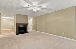 3560 Pennsylvania Avenue, Dubuque, IA 52001