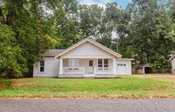 106 E Georgia Street, Beebe, AR 72012