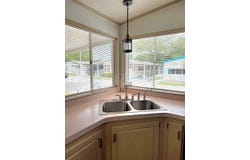 1001 Starkey Rd, Largo, FL 33771
