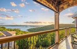 295 Split Rock Drive, Hollister, MO 65672