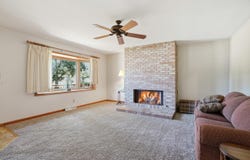 613 E Ash Place, Griffith, IN 46319