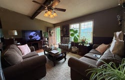 384 Pine Ridge, Harold, KY 41635