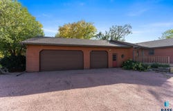 650 W Railroad St, Parker, SD 57053