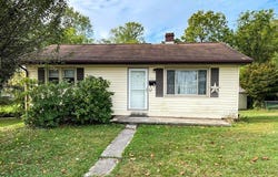 855 S 1st Street, Wytheville, VA 24382