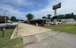 1407 E 8th St, Danville, AR 72833