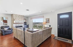 12886 Castle Court Drive, Lakeside, CA 92040