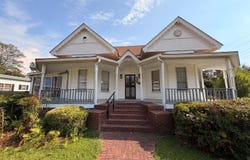 29 South Street, Grenada, MS 38901