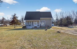 129 Kathy Lane, Brooklyn, MI 49230