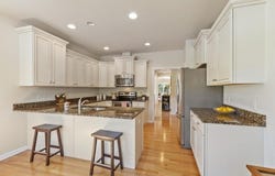 27 Greenside Ln, Acton, MA 01720