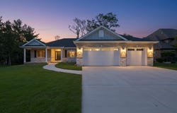 21339 Wooded Cove Drive, Elwood, IL 60421