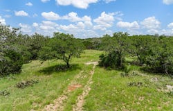 1632 Link lot: 6, Doss, TX 78618