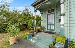 2031 F Street, Eureka, CA 95501