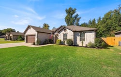 40 Arbor Trail, Cabot, AR 72023