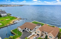 71 E Shore Drive, Babylon, NY 11702