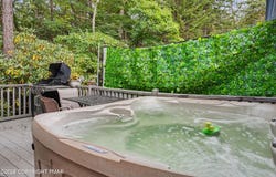 10 Lennon Circle, Lake Harmony, PA 18624