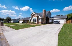 113 Stone Ridge Drive, Weslaco, TX 78596