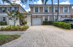 5429 Cove Cir, NAPLES, FL 34119