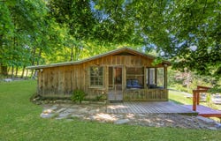 6 Woods Road, Rhinebeck, NY 12572