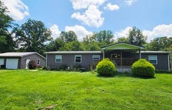 1314 Torchlight Rd, Louisa, KY 41230