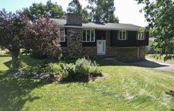 225 S Lilac Street, Ishpeming, MI 49849