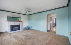 307 W 15th St, Spokane, WA 99203