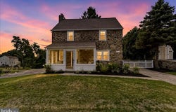 125 S SPROUL Road, BROOMALL, PA 19008