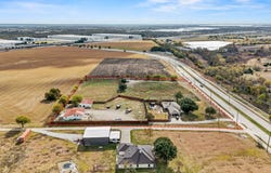 8614 Merritt Road, Rowlett, TX 75089